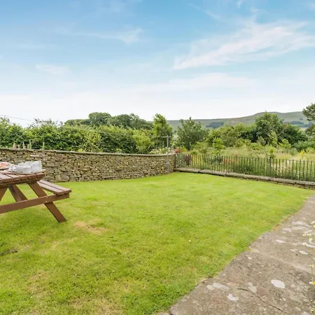 2 Bed In Sedbusk Oc-l44913 *